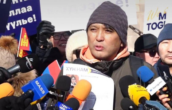 Т.ДОРЖХАНД: Том хулгайнуудын ард төр гацчихсан байгаа