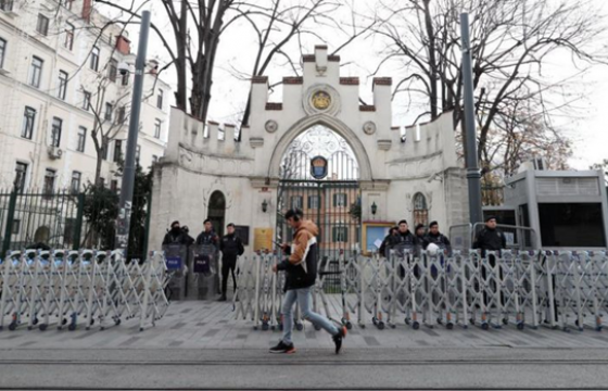 Барууны орнууд Истанбулд суух Элчин сайдын яамаа хааж эхэллээ