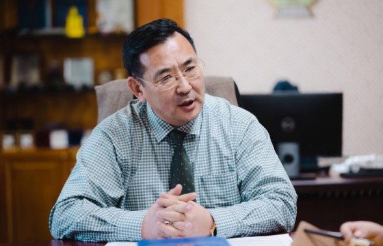 С.БАТБОЛД: Сайншанд-Баруун-Урт-Хөөт чиглэлийн төмөр замын ажлыг эхлүүлэх талаар яриа хэлэлцээ хийж байна