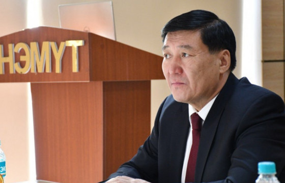 Эрүүл мэндийн сайд С.Чинзориг НЭМҮТ-д ажиллажээ