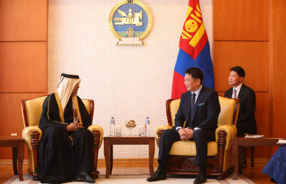 Катар Улсаас Монгол Улсад хавсран суух Элчин сайд Итгэмжлэх жуух бичгээ өргөн барив