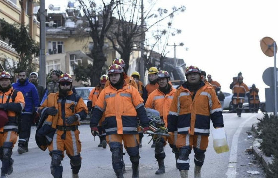 Аврах багийнхан нурангиас гурван хүний цогцос гаргаж, эмнэлгийн байгууллагад хүлээлгэн өглөө