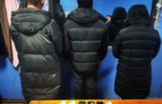 37-51 НАСНЫ ГУРВАН ЭРЭГТЭЙ БУСДЫН ГАР УТСЫГ БҮЛЭГЛЭН ХУЛГАЙЛЖЭЭ