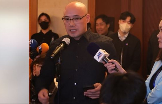 БНСУ-д амьдарч байгаа иргэн: Бид ч гэсэн Монголдоо сайхан амьдрахыг хүсэж байна, Ерөнхий сайд аа