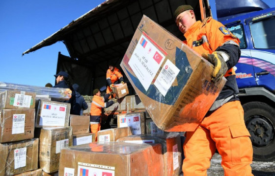 Нийслэлчүүдийн хандивыг 