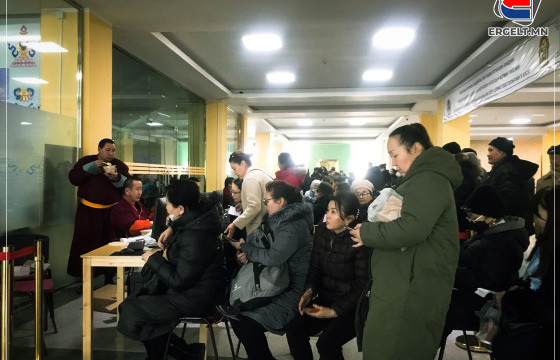 ӨДРИЙН СУРВАЛЖИЛГА: 37-НЫ ЖИЛ НЬ ОРЖ БУЙ ТУУЛАЙ ЖИЛТНҮҮД ЗАСАЛДАА ОНЦГОЙ АНХААРЧ, ТОМ НОМУУД ХУРУУЛАХААР БАЙНА