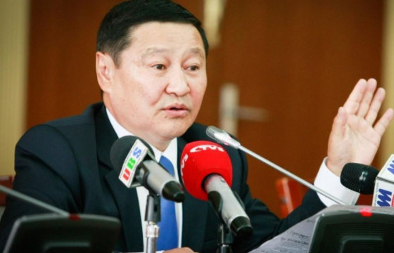 Н.АЛТАНХУЯГ: Хаалттай юм бүхэн ялзарсан байдаг