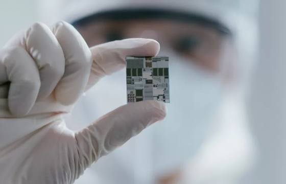 Нидерланд АНУ, БНХАУ-ын чипний “дайн”-д оролцож, экспортын хязгаарлалт хийнэ гэв