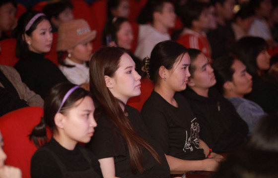 Оюутан залуусын хөгжлийг дэмжих, хамтран ажиллах боломжуудыг хэлэлцлээ