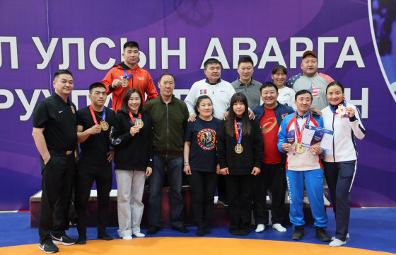 ЧӨЛӨӨТ БӨХИЙН УЛСЫН АВАРГА ШАЛГАРУУЛАХ ТЭМЦЭЭНИЙГ  