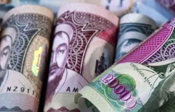 Энэ он гарсаар ам.доллар 3500 орчим төгрөгт хүрч, төгрөгийн ханш суларчээ