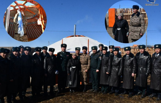 О.БОЛОРМАА: 