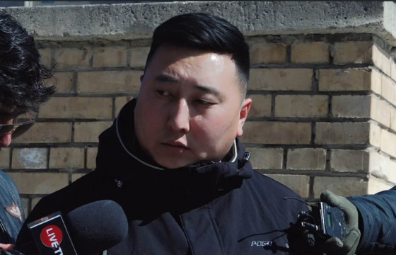 Гурван настай хүүгийн аав М.ЦОГТБААТАР: Хоёр хүүг минь эртнээс цохиж, сандал өргүүлж шийтгэдэг байсан гэсэн