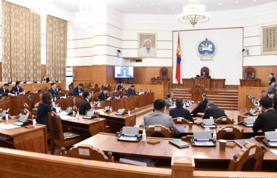 УИХ-ын гурван гишүүний бүрэн эрхийг түдгэлзүүлэх асуудлыг хэлэлцэж эхэллээ