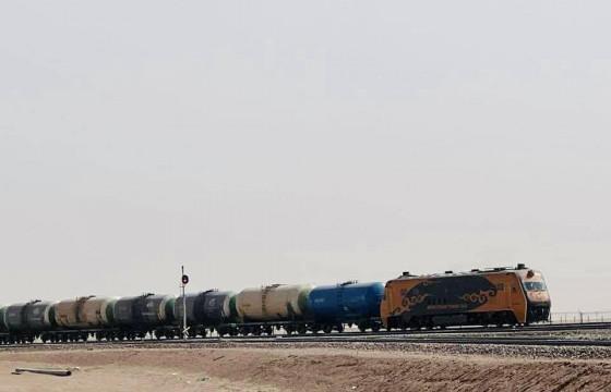 Тавантолгой-Зүүнбаян чиглэлийн төмөр замаар шатахуун тээвэрлэлтийг эхлүүллээ