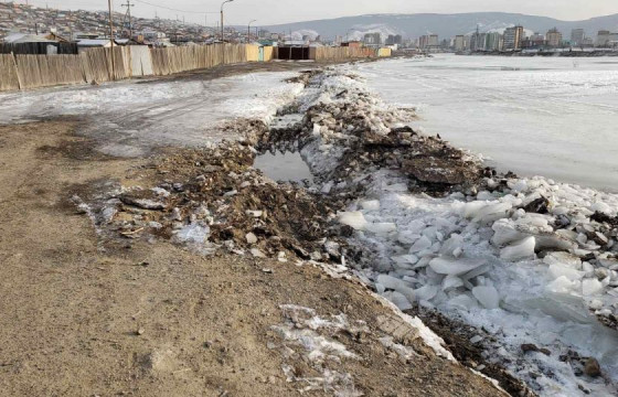 Дорнод аймагт малчны дөрвөн ханатай гэр хөрсний шар усанд автжээ