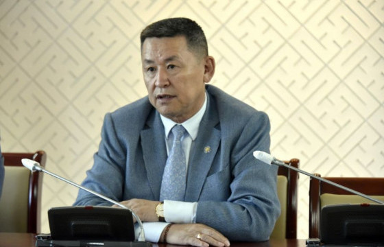 Ш.АДЬШАА: 30 жилийн хугацаанд хувийн эрх ашгаа өндөрт тавьсан