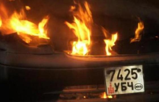 Автомашин шатсаны улмаас гурван хүн түлэгджээ