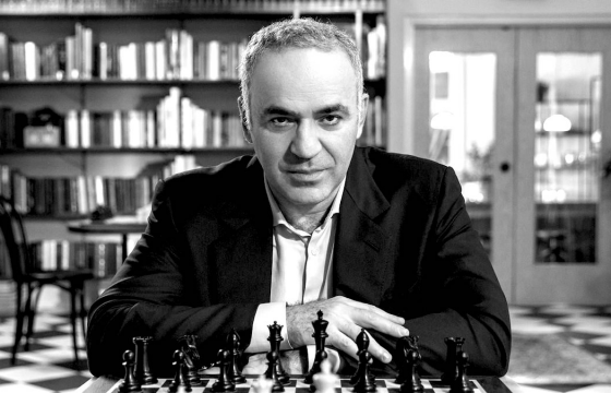 Домогт их мастер ГАРРИ КАСПАРОВ: Зодог тайлсныхаа дараа л шатрын спортыг эмгэнэл, зовлон байсныг ойлгосон