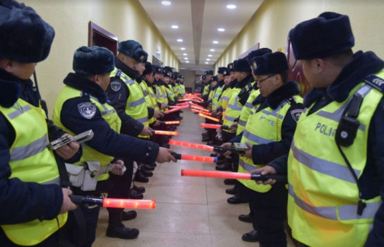 ЖОЛООЧИЙГ ТОРГОХ НЬ ЗАМЫН ЦАГДААГИЙН ГОЛ АЖИЛ БОЛСОН УУ