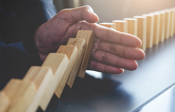 БИЗНЕСИЙН ЁС ЗҮЙ ХҮЧИРХЭГ ИРЭЭДҮЙГ БҮТЭЭНЭ