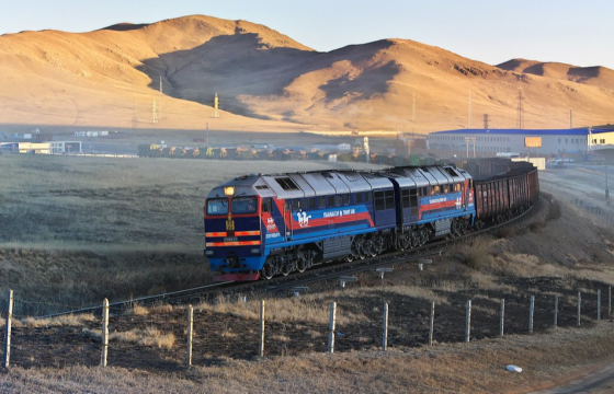 Төмөр замаар 8.1 сая тонн ачаа тээвэрлэжээ