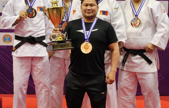Пара жүдо бөхийн Азийн аваргын багийн тэмцээнээс хүрэл медаль авлаа