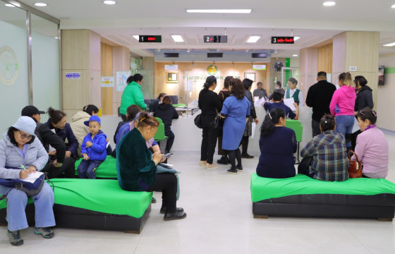 “Олон улсын сувилагчдын өдөр”-ийг тохиолдуулан үений эмгэгийн үзлэг, оношлогоо хийж байна