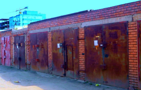 Нийтийн эзэмшлийн газарт барьсан 32 грашийг чөлөөллөө