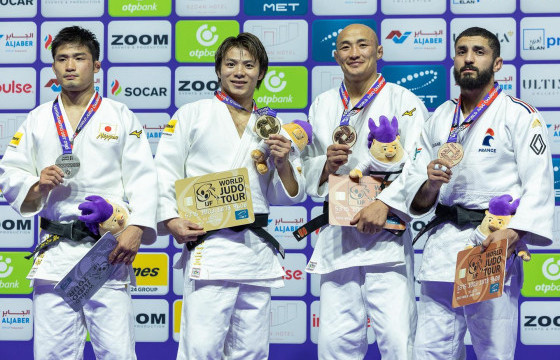 Ё.Басхүү дэлхийн аваргын хошой хүрэл медалийн эзэн боллоо