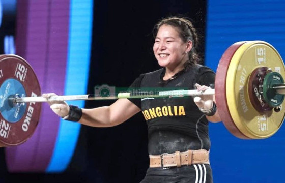 М.Анхцэцэг хүндийн өргөлтийн Азийн аварга шалгаруулах тэмцээнээс хүрэл медаль хүртлээ