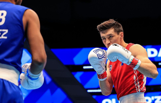 Б.ЧИНЗОРИГ: Алтан медалийн төлөө тулалдсан Узбекистаны боксчинтой дараа дараагийн тэмцээнд таарч, даагаа нэхэхийг хүсэж байна