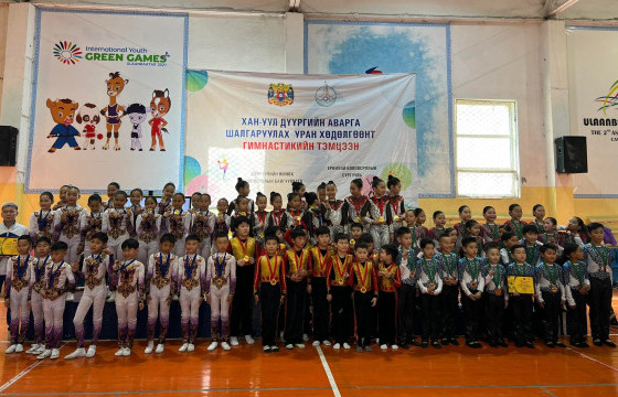 Хан-Уул дүүргийн уран хөдөлгөөнт гимнастикийн тэмцээн болов