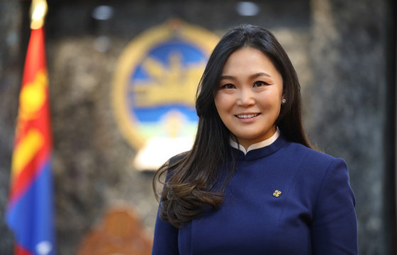  Ч.НОМИН: Хөдөө орон нутгийн соёлын салбарын албан хаагчдад зургаан сарын цалинтай нь тэнцэх нэг удаагийн тэтгэмж олгоно