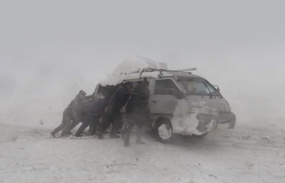 Найман иргэнийг эрэн хайх ажиллагаа үргэлжилж байна