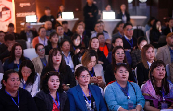 Жижиг, дунд үйлдвэр, үйлчилгээнд цахим шийдлийг нэвтрүүлнэ