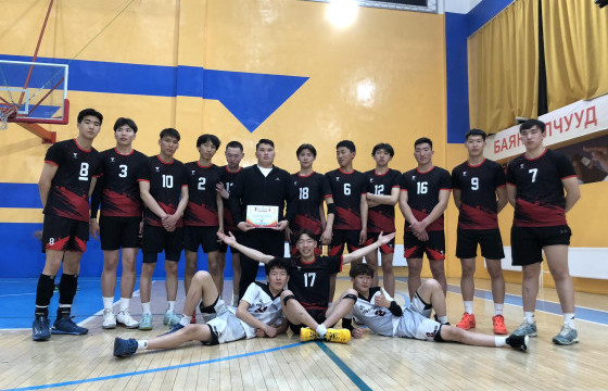 Хан-Уул дүүргийн волейболын өсвөрийн баг улсын аваргын эрхээ авлаа