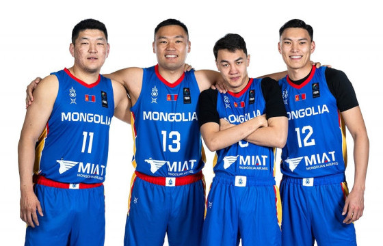 Эрэгтэй баг дэлхийн аваргын эхний хожлоо авлаа