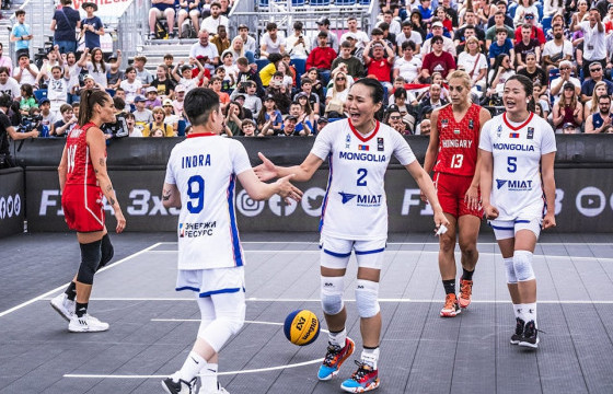 Монголын эмэгтэй баг дэлхийн аваргад хоёр тоглолт хийлээ