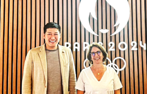 Б.Баттүшиг Парис хотод ажиллаж эхэллээ