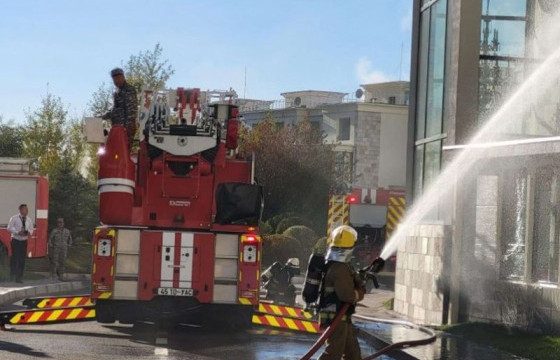 Утаажилтын бүсээс 32 иргэнийг гаргаж аюулгүй байдлыг хангалаа