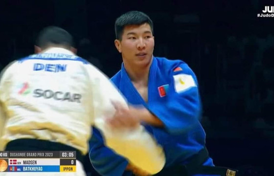 Б.Гончигсүрэн Душанбегийн гран пригээс хүрэл медаль хүртэв