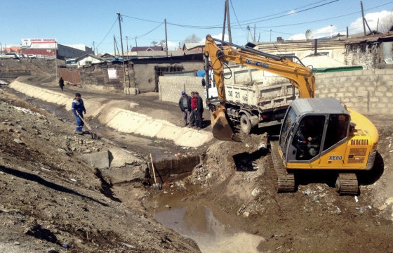 Саарал усны далангаас эрэгтэй хүний цогцос олджээ
