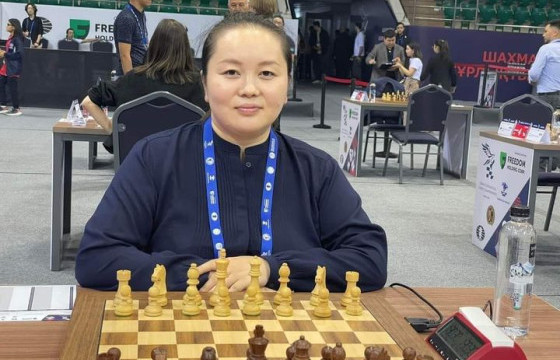 Их мастер Д.Мөнгөнтуул Азийн аваргаас хүрэл медаль хүртжээ