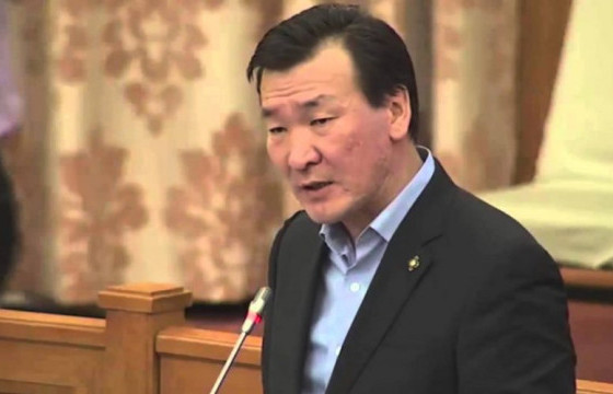 С.ГАНБААТАР: Ард түмний амьдрал хүнд, цалин тэтгэвэр нэмэх нь зөв