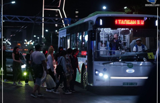 ШӨНИЙН СУРВАЛЖИЛГА: Автобус 02:00 цаг хүртэл явдаг болж, иргэд ам сайтай байна
