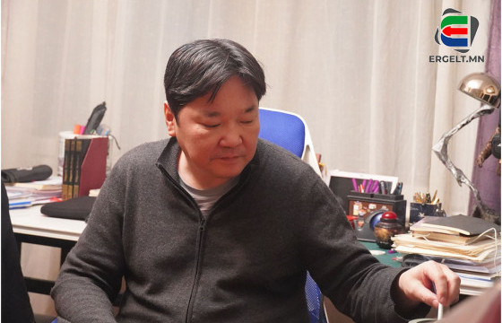 ЗУЛ: НЭГЭН НАЙРАГЧ ОД ХАРВАЛАА