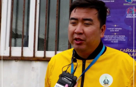 Б.БАТСАЙХАН: Унаач хүүхдүүдийн хамгаалалтын хувцаснаас тариа, хадаг, даавуу илрэх зөрчил гарч байна