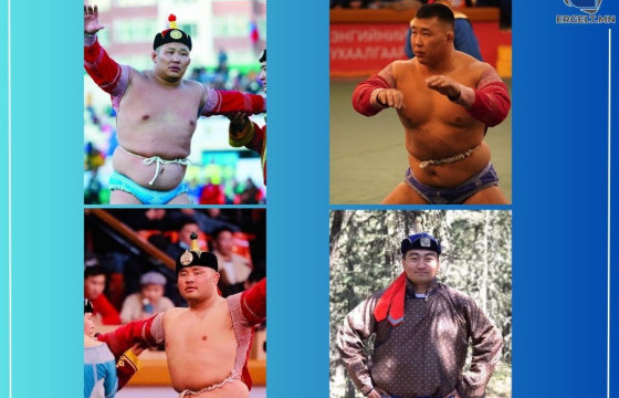 Наймын даваанд барилдах бөхчүүд