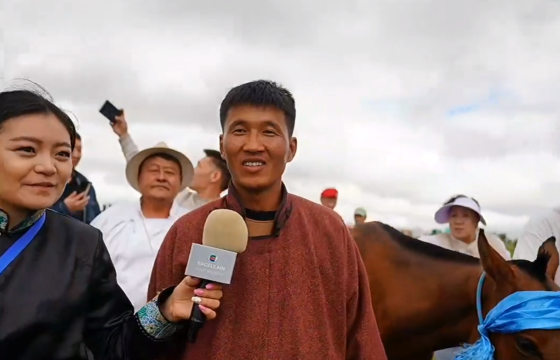 ТҮРҮҮЛСЭН ХЭЭР СОЁОЛОНГИЙН УЯАЧ Ц.МӨНХ-ЭРДЭНЭ : Уясан хүлэг минь төрийн наадамд түрүүлнэ гэдэг уяач хүний хамгийн том жаргал